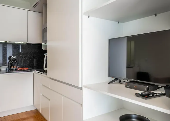 At - Aliados Apartman Porto