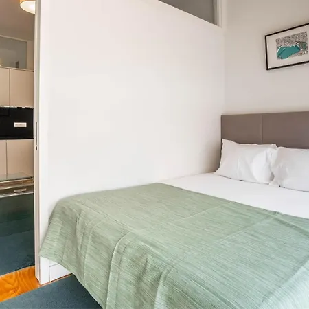 At - Aliados Apartamento